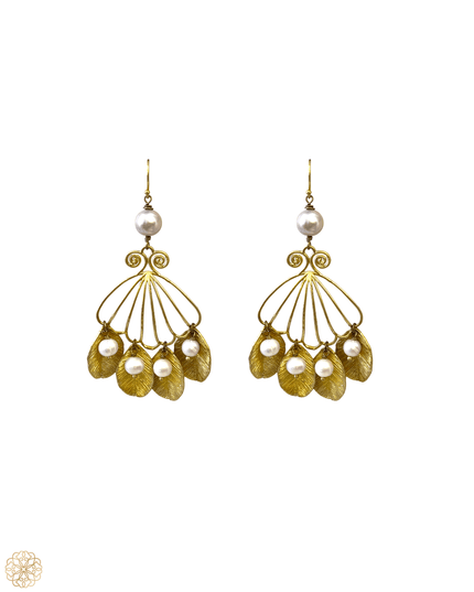 Botanic fan of pearls drop earrings - Sundara Joon
