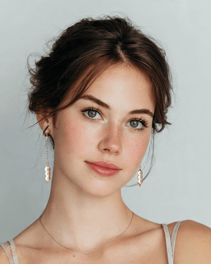Chain earrings with a pearl cluster - Sundara Joon