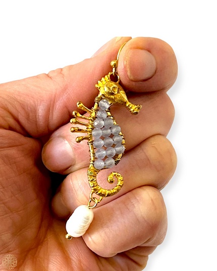 Seahorse earrings stunning reflections of the ocean - Sundara Joon
