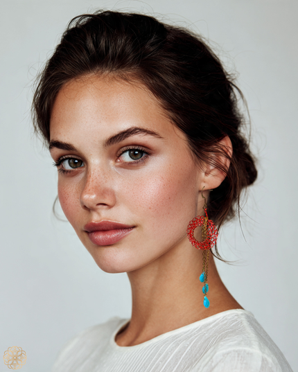 Colorful earring with suspended crystals