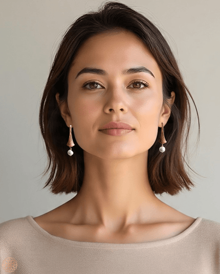 Copper drop earrings with pearl in a modern design - Sundara Joon