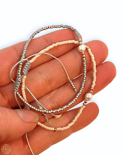 Delicate beaded bracelet with pearl - Sundara Joon