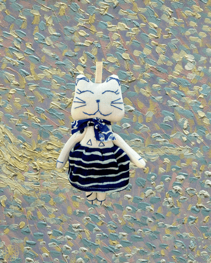 Feline fabric companion - Sundara Joon