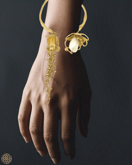 Floral inspired cuff bracelet - Sundara Joon