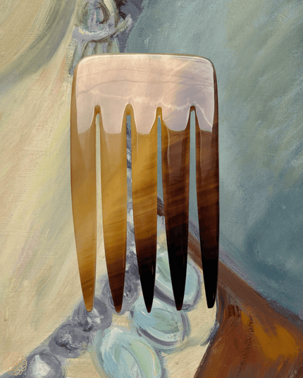 Horn hair comb and pick in a variegated caramel color - Sundara Joon