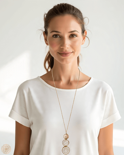 Interlocking circles pendant necklace - Sundara Joon