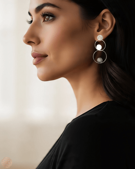Interlocking circles sterling silver drop earrings - Sundara Joon
