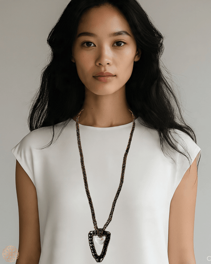 Jade pointing the way necklace - Sundara Joon