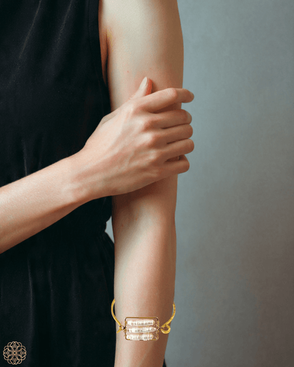 Modern inspired pearl bracelet - Sundara Joon