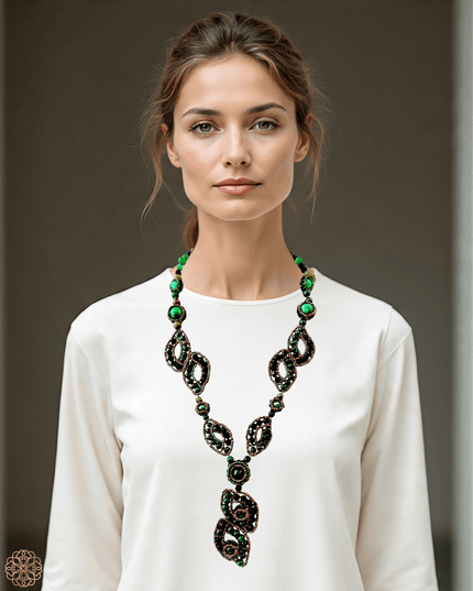 Organic green gemstone patterned necklace - Sundara Joon