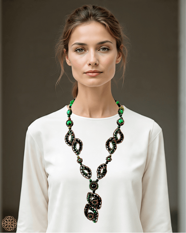 Organic green gemstone patterned necklace - Sundara Joon