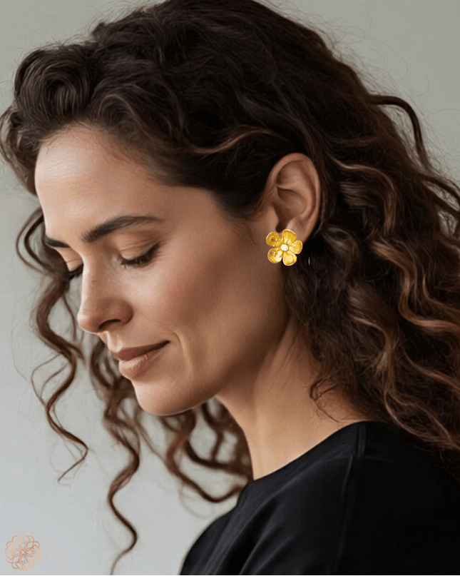 Pearl floral stud earrings - Sundara Joon