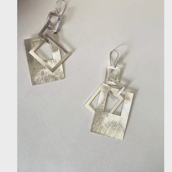 Silver interlocking rectangular drop earrings - Sundara Joon