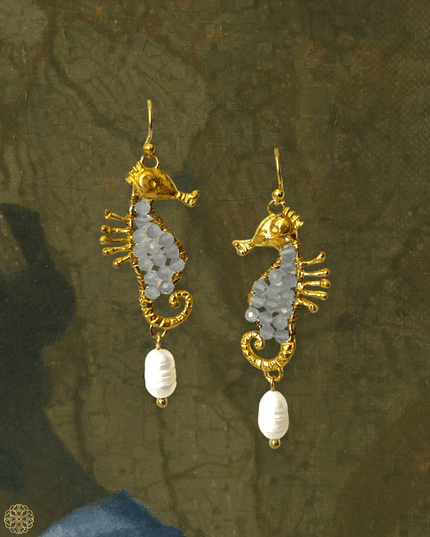 Seahorse earrings stunning reflections of the ocean - Sundara Joon