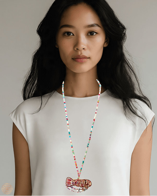 Smiling peche pendant necklace - Sundara Joon