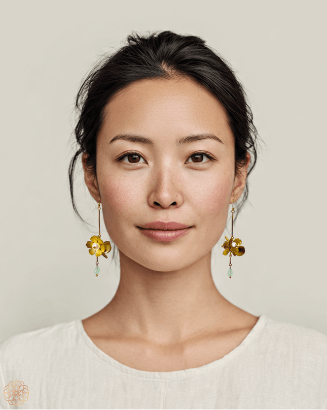 Suspended floral clusters earrings - Sundara Joon