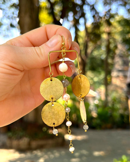 Tribal inspired pearl earrings - Sundara Joon