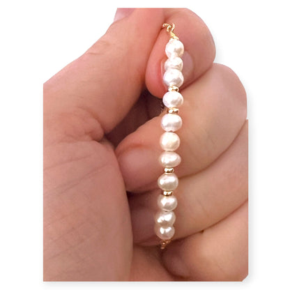 Delicate chainlink bracelet with fresh water pearls - Sundara Joon