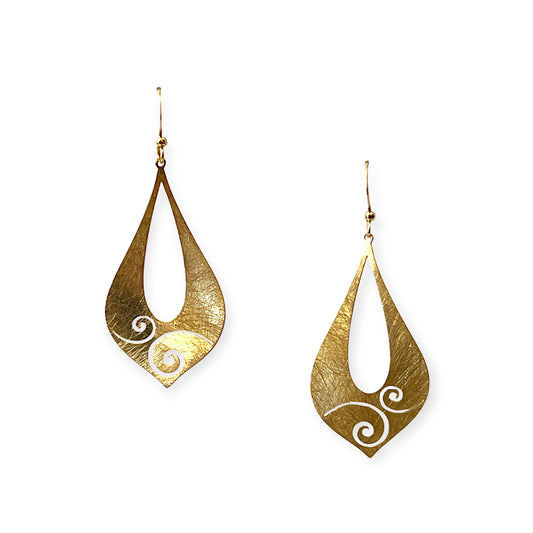 Drop earrings with organic design cutout - Sundara Joon