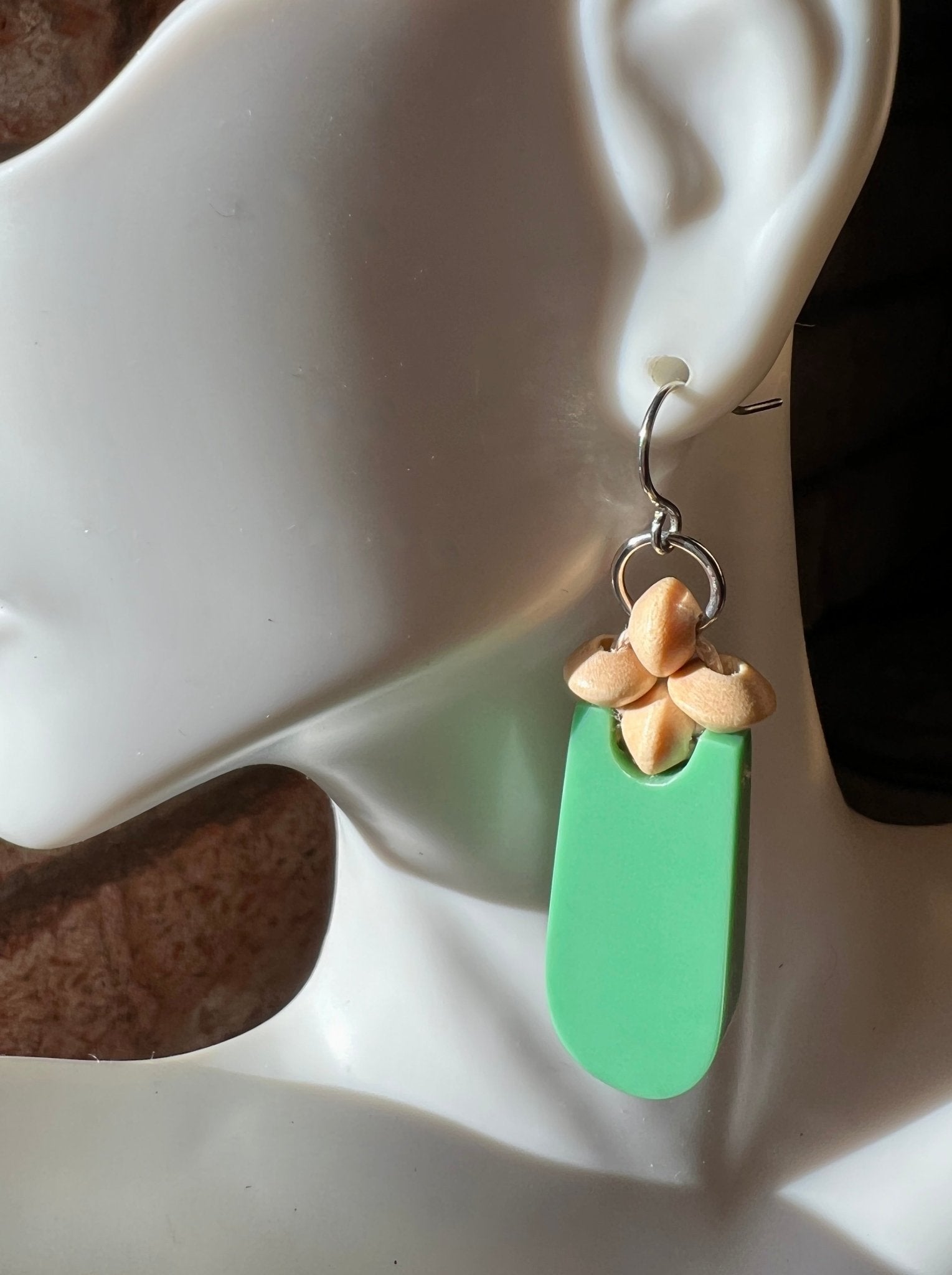 Green wooden modern drop earrings - Sundara Joon
