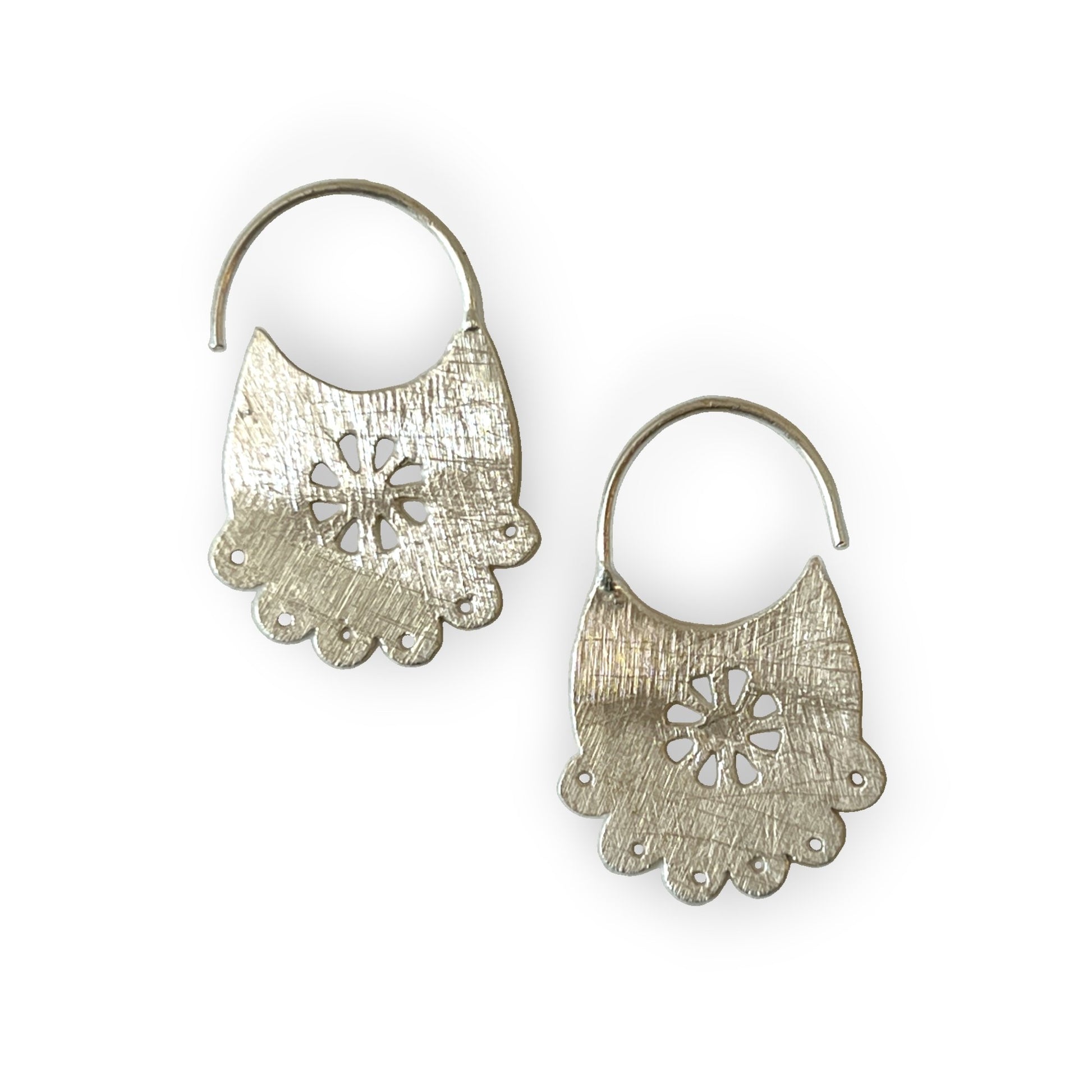 Organic floral inspired silver drop earrings - Sundara Joon